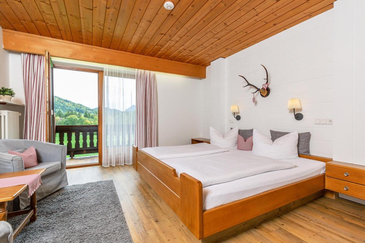 Gaestehaus Menkenbauer Ruhpolding Εξωτερικό φωτογραφία
