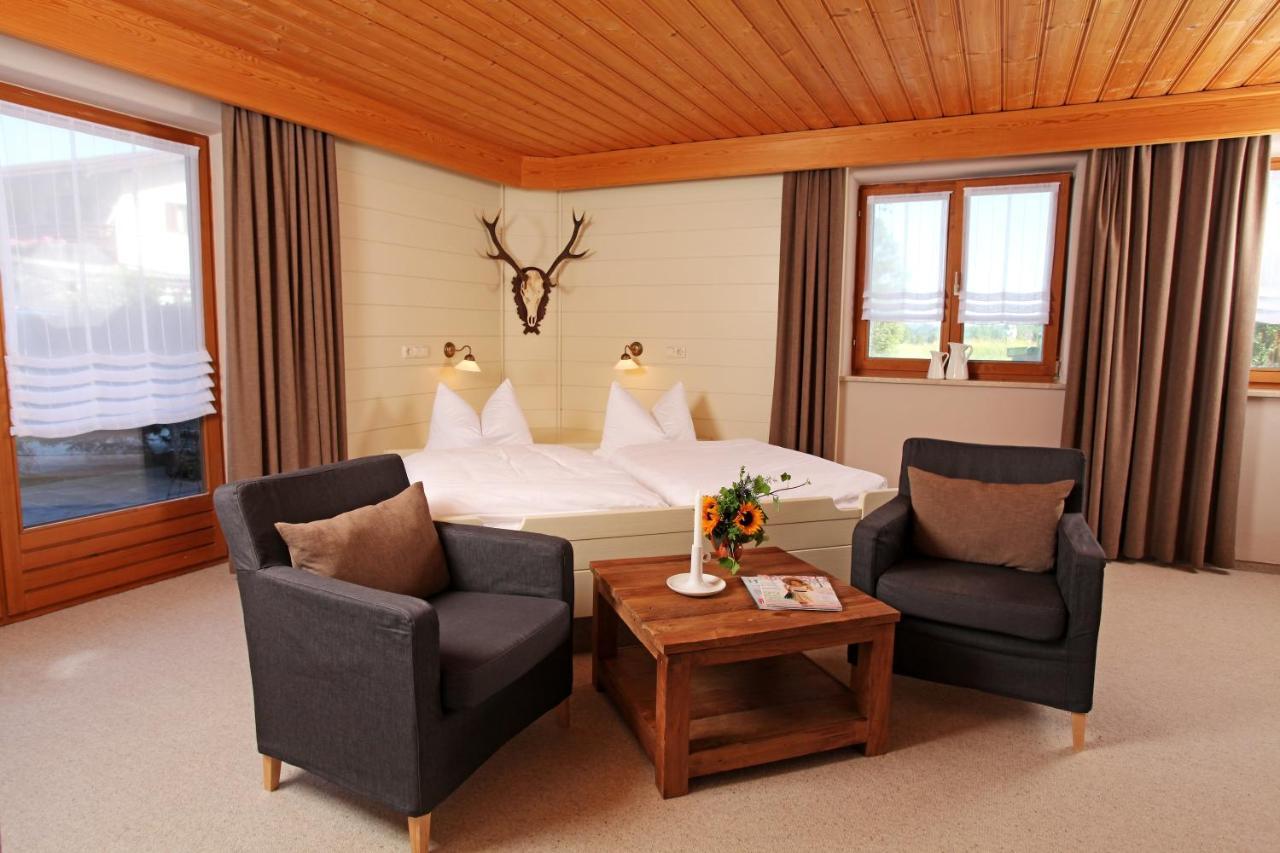 Gaestehaus Menkenbauer Ruhpolding Εξωτερικό φωτογραφία