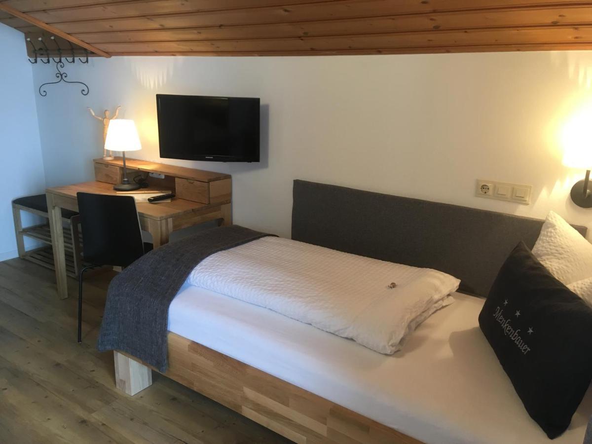 Gaestehaus Menkenbauer Ruhpolding Εξωτερικό φωτογραφία
