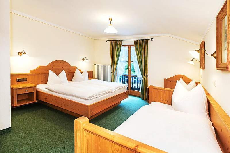 Gaestehaus Menkenbauer Ruhpolding Εξωτερικό φωτογραφία